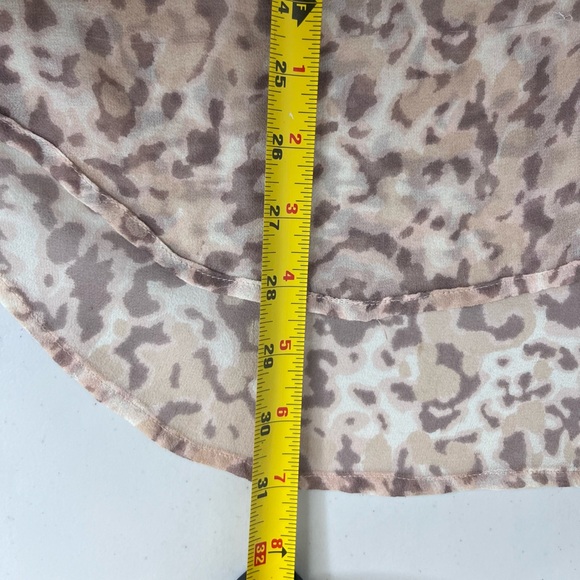 Equipment 100% Silk Sheer Leopard Print Long-Sleeve Button Down Front Blouse - Picture 6 of 12